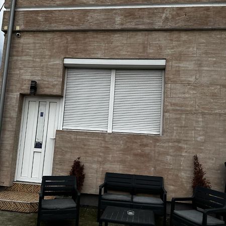 Apartments Vila Brzi & Beka Šabac المظهر الخارجي الصورة