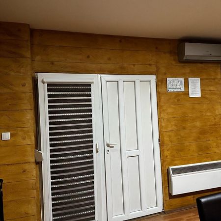 Apartments Vila Brzi & Beka Šabac المظهر الخارجي الصورة