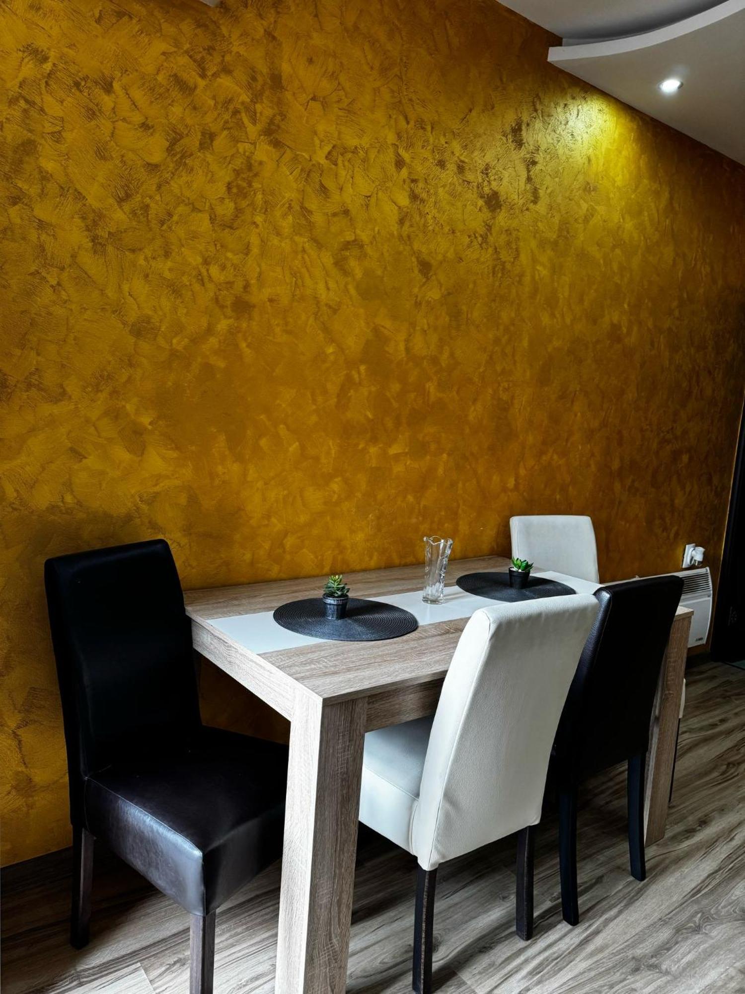 Apartments Vila Brzi & Beka Šabac المظهر الخارجي الصورة