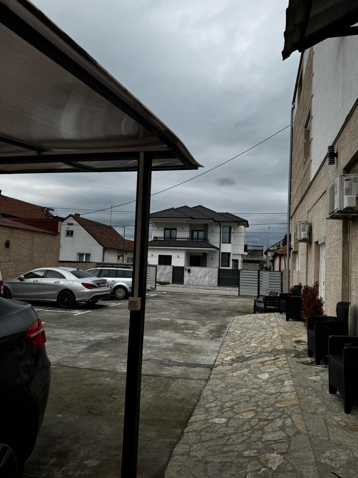 Apartments Vila Brzi & Beka Šabac المظهر الخارجي الصورة