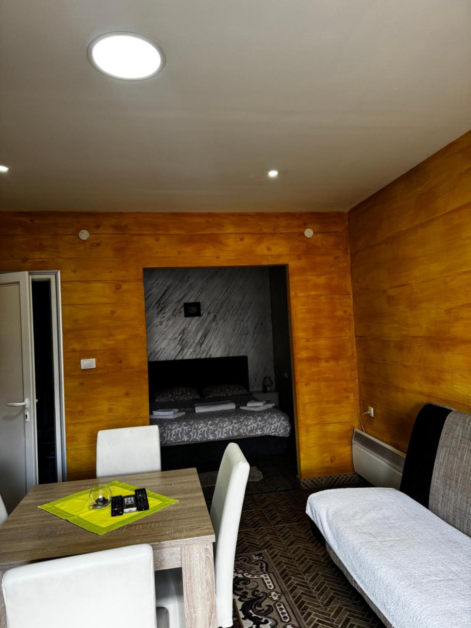 Apartments Vila Brzi & Beka Šabac المظهر الخارجي الصورة